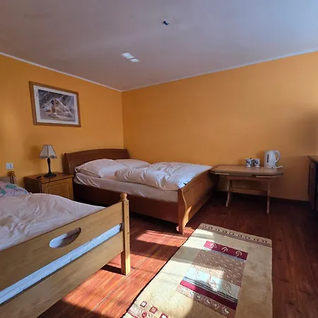 Blisko Kolejki Ubb De - Parking - 10min Do Plazy سفينويتشي