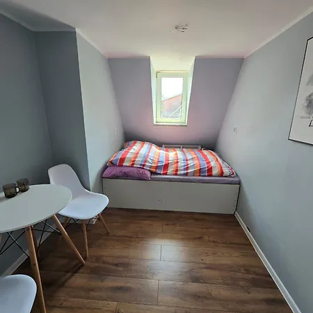 منزل للإقامة Blisko Kolejki Ubb De - Parking - 10min Do Plazy سفينويتشي