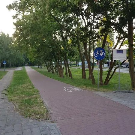 Blisko Kolejki Ubb De - Parking - 10min Do Plazy *